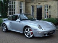 911 993 CARRERA 4S